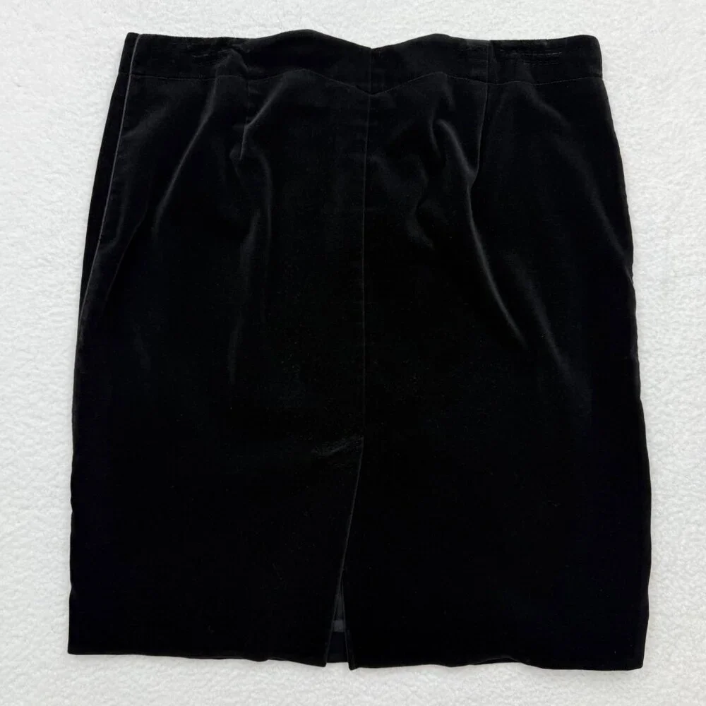 Context Black Velvet Skirt Knee Length Stretch‎ Goth Holiday Size 12